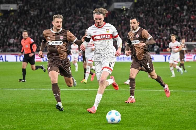 斯图加特击败强敌，一举反超对手