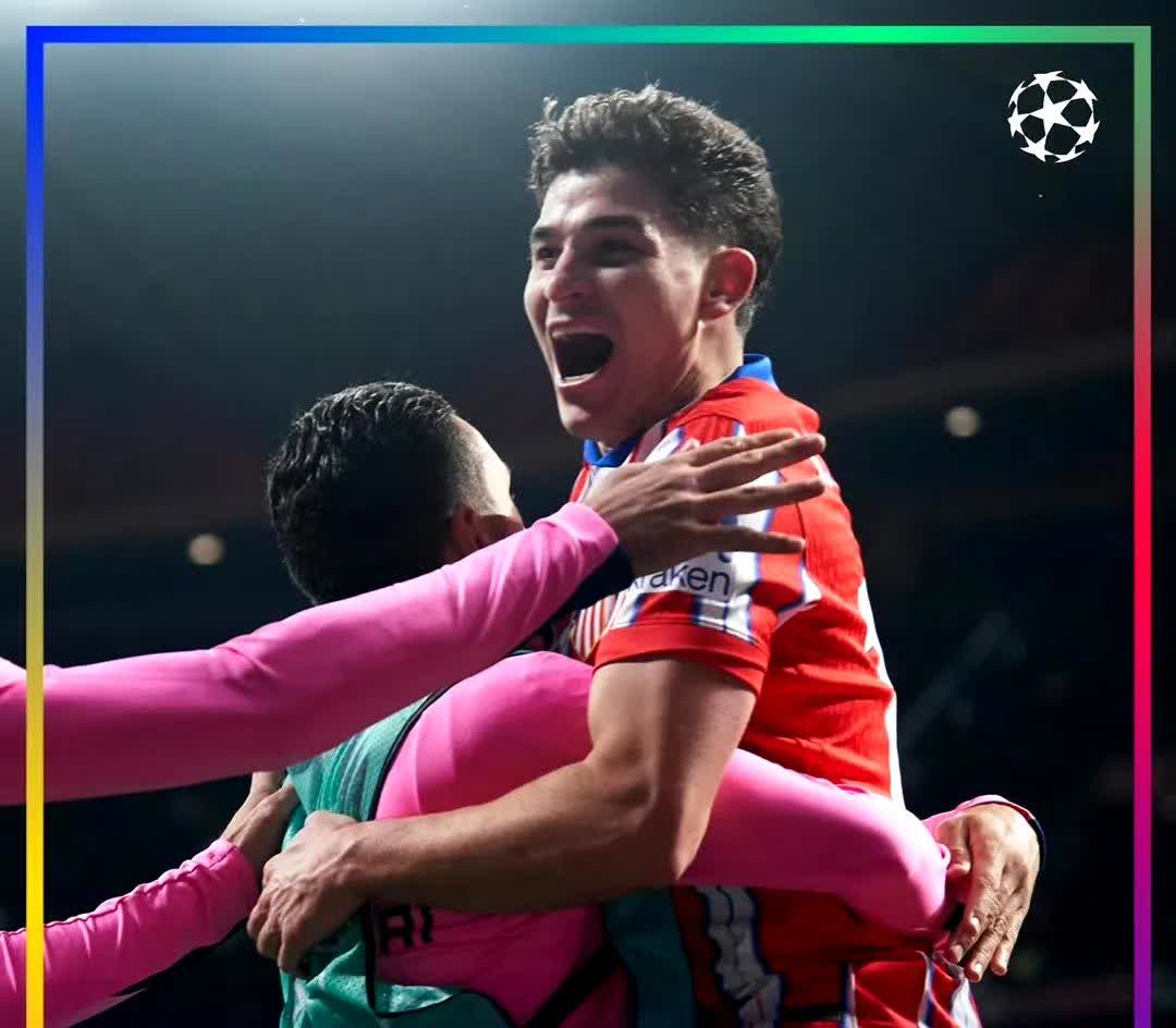 包含本菲卡开场5分钟连进两球，莫德里奇防线形同虚设！的词条